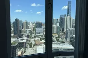345 N LaSalle St, Chicago, IL 60654 - Photo 11