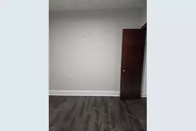 1811 W Garfield Boulevard #3, Chicago, IL 60636 - Photo 5