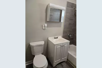 1811 W Garfield Boulevard #3, Chicago, IL 60636 - Photo 3