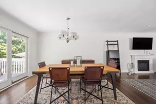 1125 59th St, Downers Grove, IL 60516 - Photo 3