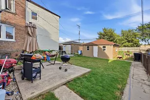 6435 S Artesian Ave, Chicago, IL 60629 - Photo 23