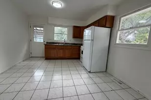 2513 Western Ave, Waukegan, IL 60087 - Photo 5