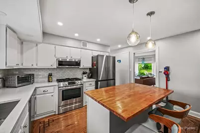2012 N Kennicott Drive, Arlington Heights, IL 60004 - Photo 15