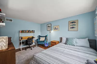 2012 N Kennicott Drive, Arlington Heights, IL 60004 - Photo 21