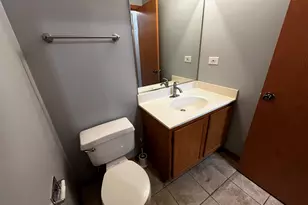 2828 Alameda Ct, Naperville, IL 60564 - Photo 7