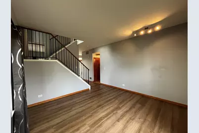 2828 Alameda Court #2828, Naperville, IL 60564 - Photo 3