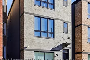 4739 S Indiana Ave, Chicago, IL 60615 - Photo 1