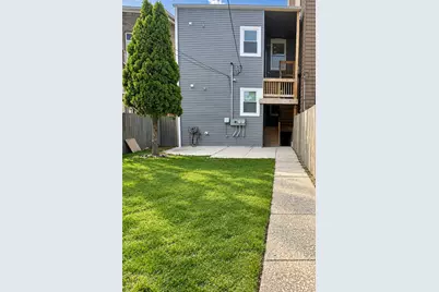 3234 W Fulton Boulevard, Chicago, IL 60624 - Photo 27