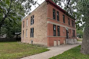 608 E 64th St, Chicago, IL 60637 - Photo 9