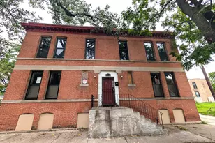 608 E 64th St, Chicago, IL 60637 - Photo 1