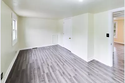 732 Grove Street, Aurora, IL 60505 - Photo 17