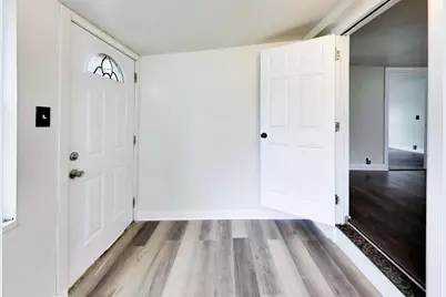732 Grove Street, Aurora, IL 60505 - Photo 3
