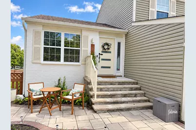 1423 Pioneer Court, Waukegan, IL 60085 - Photo 3