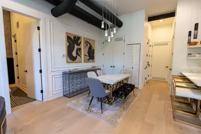 77 W Chestnut Street #3B, Chicago, IL 60610 - Photo 5