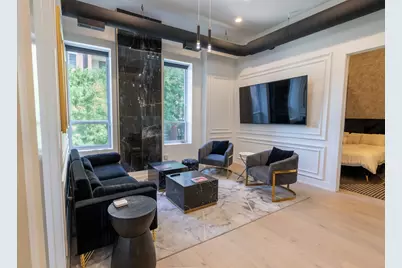 77 W Chestnut Street #3B, Chicago, IL 60610 - Photo 9