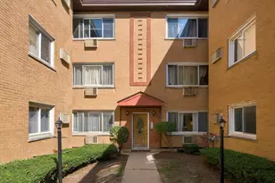 1626 W Greenleaf Ave, Chicago, IL 60626 - Photo 3
