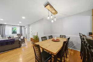 1626 W Greenleaf Ave, Chicago, IL 60626 - Photo 11