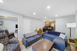1626 W Greenleaf Ave, Chicago, IL 60626 - Photo 17