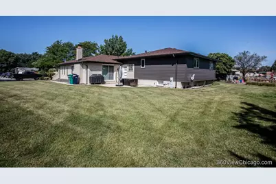 15329 Sunset Ridge Drive, Orland Park, IL 60462 - Photo 7