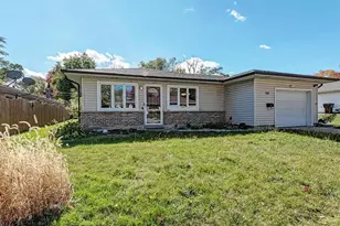 375 Winona St, Park Forest, IL 60466 - Photo 1