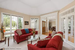 3571 Scottsdale Cir, Naperville, IL 60564 - Photo 5