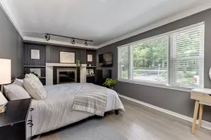 21W363 Walnut Rd, Glen Ellyn, IL 60137 - Photo 13