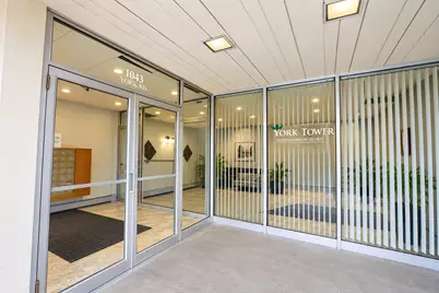 1043 S York Road #409, Bensenville, IL 60106 - Photo 3