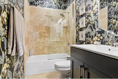 3025 N California Avenue #4SE, Chicago, IL 60618 - Photo 15