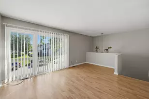 1326 Elder Dr, Aurora, IL 60506 - Photo 5