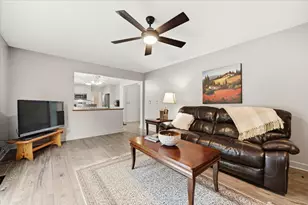 626 Highbury Ln, Geneva, IL 60134 - Photo 13