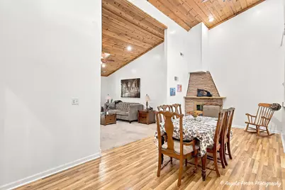 10238 W Wadsworth Road, Beach Park, IL 60099 - Photo 17