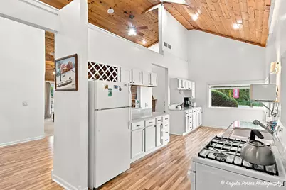 10238 W Wadsworth Road, Beach Park, IL 60099 - Photo 11