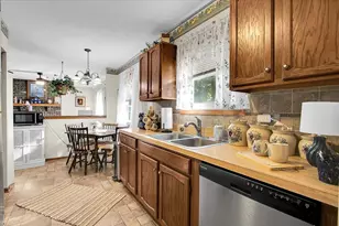 1650 Kautz Rd, Aurora, IL 60504 - Photo 13