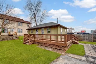 417 W Jefferson St, Joliet, IL 60435 - Photo 5