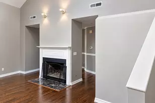 3636 N Hermitage Ave, Chicago, IL 60613 - Photo 5