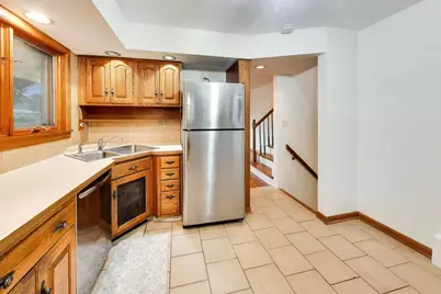 108 S Mount Prospect Road, Mount Prospect, IL 60056 - Photo 11