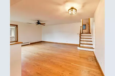 108 S Mount Prospect Road, Mount Prospect, IL 60056 - Photo 9