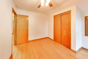 108 S Mt Prospect Rd, Mount Prospect, IL 60056 - Photo 19