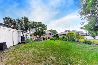 108 S Mount Prospect Road, Mount Prospect, IL 60056 - Photo 31