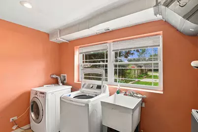 9808 S Maplewood Avenue, Evergreen Park, IL 60805 - Photo 23
