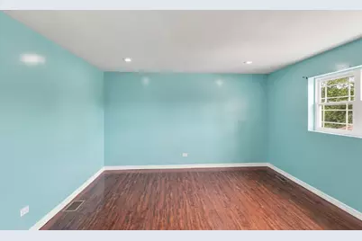 9808 S Maplewood Avenue, Evergreen Park, IL 60805 - Photo 15