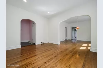 4633 N Kedvale Avenue, Chicago, IL 60630 - Photo 3