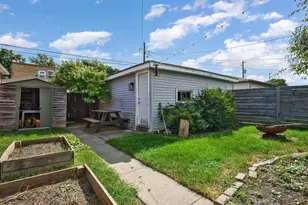 4633 N Kedvale Ave, Chicago, IL 60630 - Photo 23