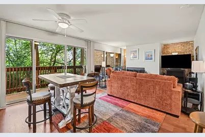 5811 Oakwood Drive #B, Lisle, IL 60532 - Photo 5