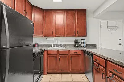 5811 Oakwood Drive #B, Lisle, IL 60532 - Photo 9