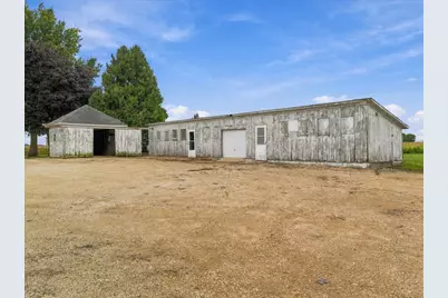 21718 Capp Road, Sterling, IL 61081 - Photo 7
