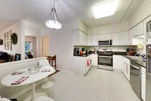 1479 N Milwaukee Ave, Libertyville, IL 60048 - Photo 7