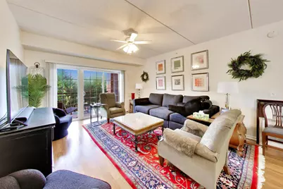1479 N Milwaukee Avenue #206, Libertyville, IL 60048 - Photo 5