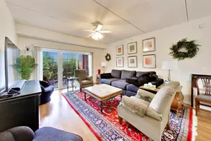 1479 N Milwaukee Ave, Libertyville, IL 60048 - Photo 5