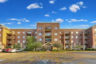 1479 N Milwaukee Ave, Libertyville, IL 60048 - Photo 1
